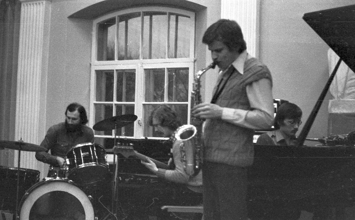 Koncertas Vilniaus dailės institute,1982. 
Daivos Balčytienės nuotrauka