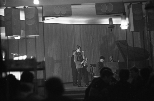 Remigijus Pilypaitis (ts), Gregory Talas (db), Viacheslav Ganelin (p), 1965