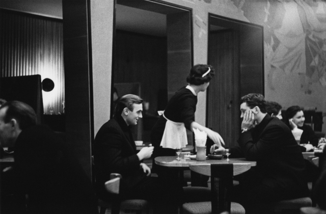 In the Neringa Cafe, 1966. Photograph by Algimantas Kunčius 